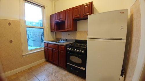 Building Photo - 410 53rd St