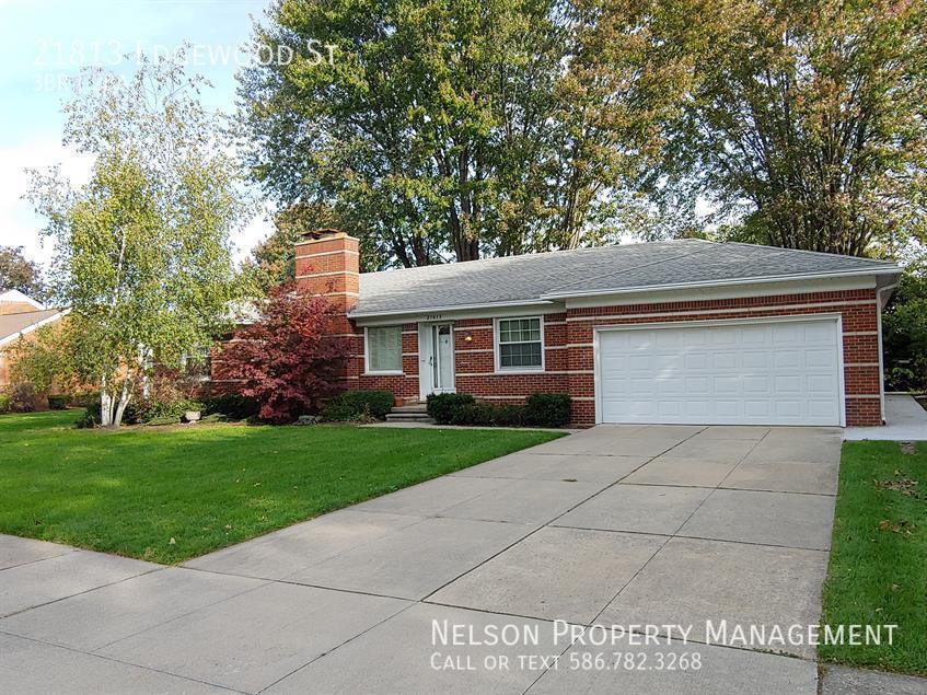 Foto principal - 21813 Edgewood St