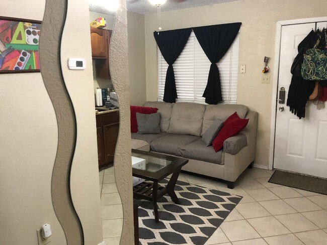 Foto del edificio - Northgate - College Station - 1 bedroom / ...