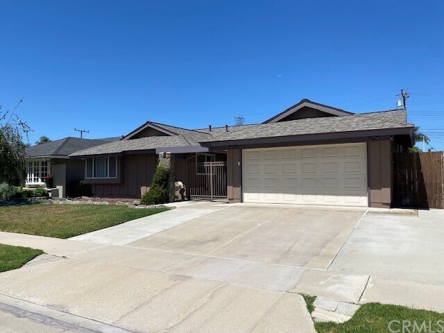 Building Photo - 17915 Santa Valera St