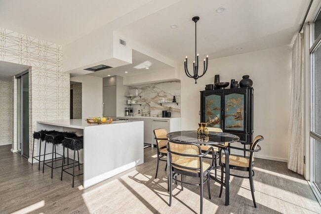 Open Kitchen - Dining Area - 7135 Hollywood Blvd