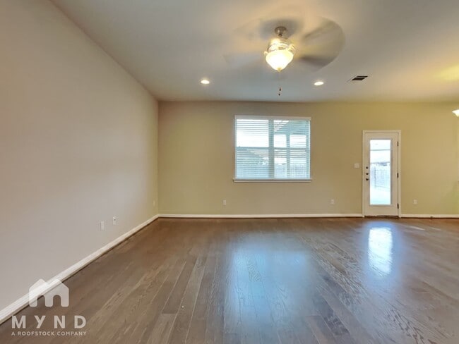 Foto del edificio - 125 Kavanaugh St