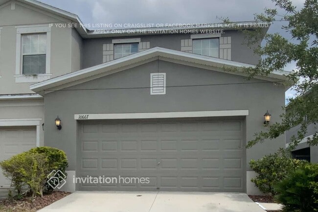 Building Photo - 10667 Lake Montauk Dr