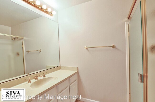 Building Photo - 2 br, 2 bath House - 139 El Pinar
