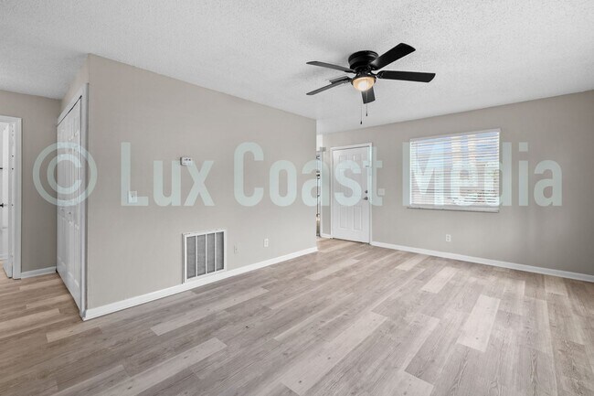 Interior Photo - Canterbury Place Apartments