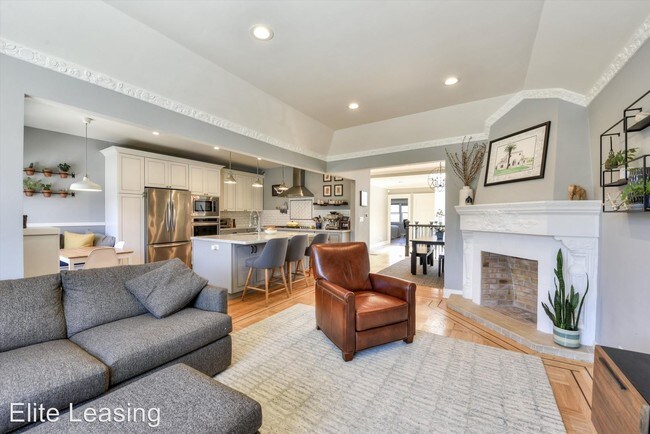 Foto del edificio - 4 br, 3 bath House - 237 Oxford Street