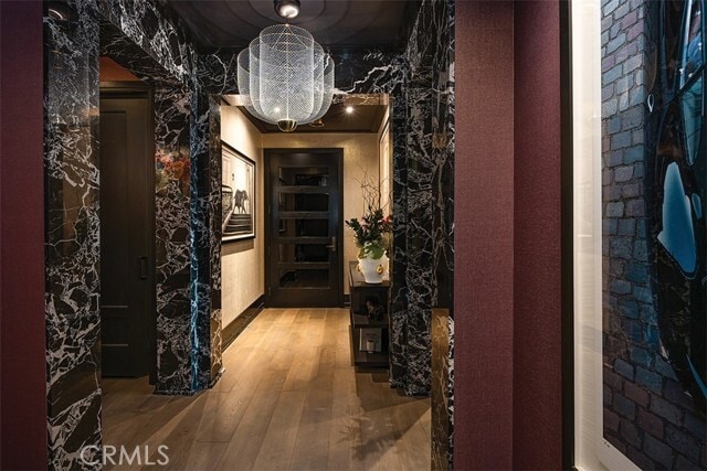 Foto del edificio - 1447 Santa Barbara Dr