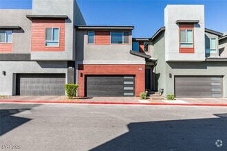 Building Photo - 2649 Conifer Canyon St