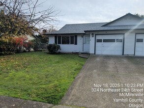 Building Photo - 312 NE 24th St