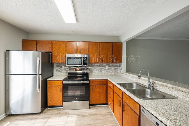 Building Photo - 3538 Kennesaw Station Dr