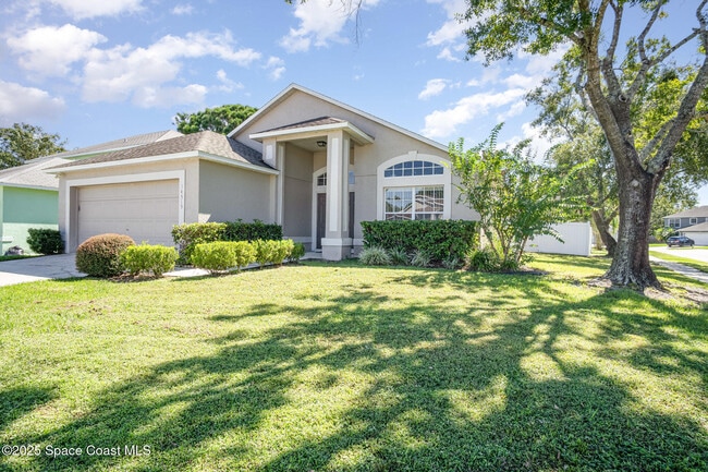 Building Photo - 14515 Greydale Cir