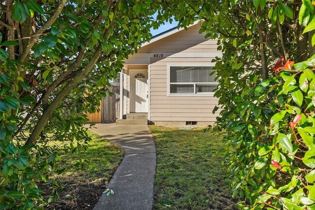 Foto del edificio - 4818 N Pearl St