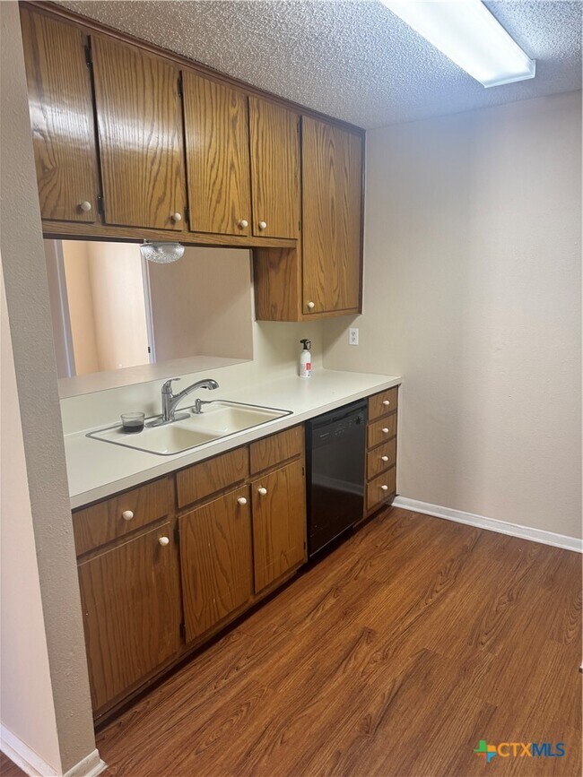 Foto del edificio - 414 Mariner Dr