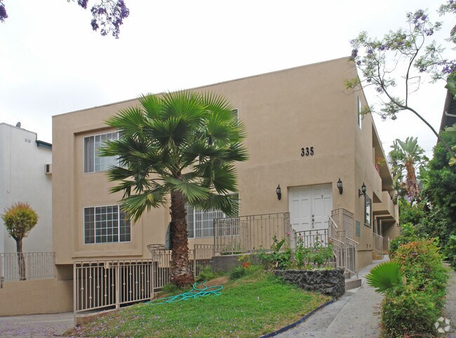 Building Photo - 335 N Oakhurst Dr