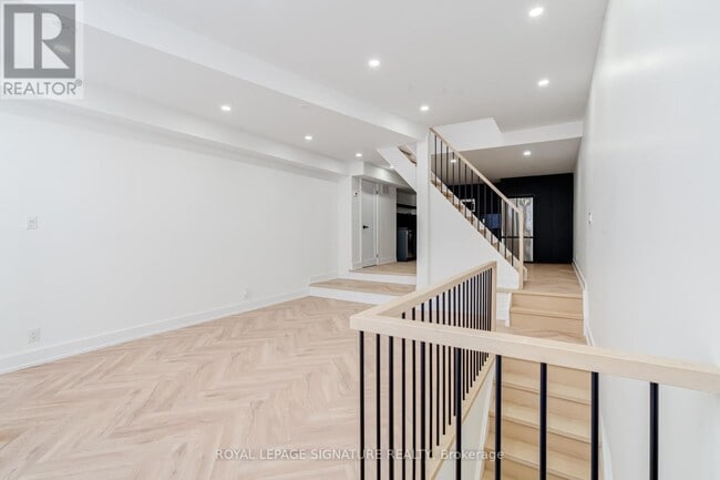 Photo du bâtiment - 861 O'Connor Dr