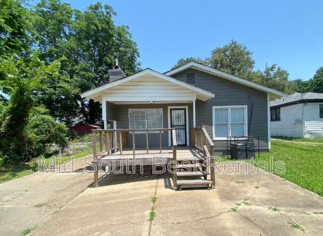 Building Photo - 3515 Carnes Ave