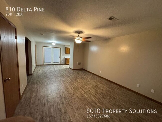 Foto del edificio - 810 Delta Pine