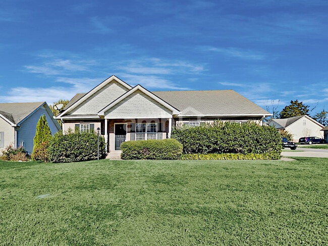 Building Photo - 1640 O Green Cv