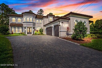 Building Photo - 2904 Marmaris Dr