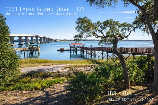 Foto del edificio - 1231 Ladys Island Dr