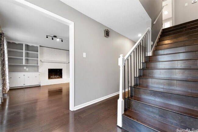 Foto del edificio - 2402 Wentwood Valley Dr