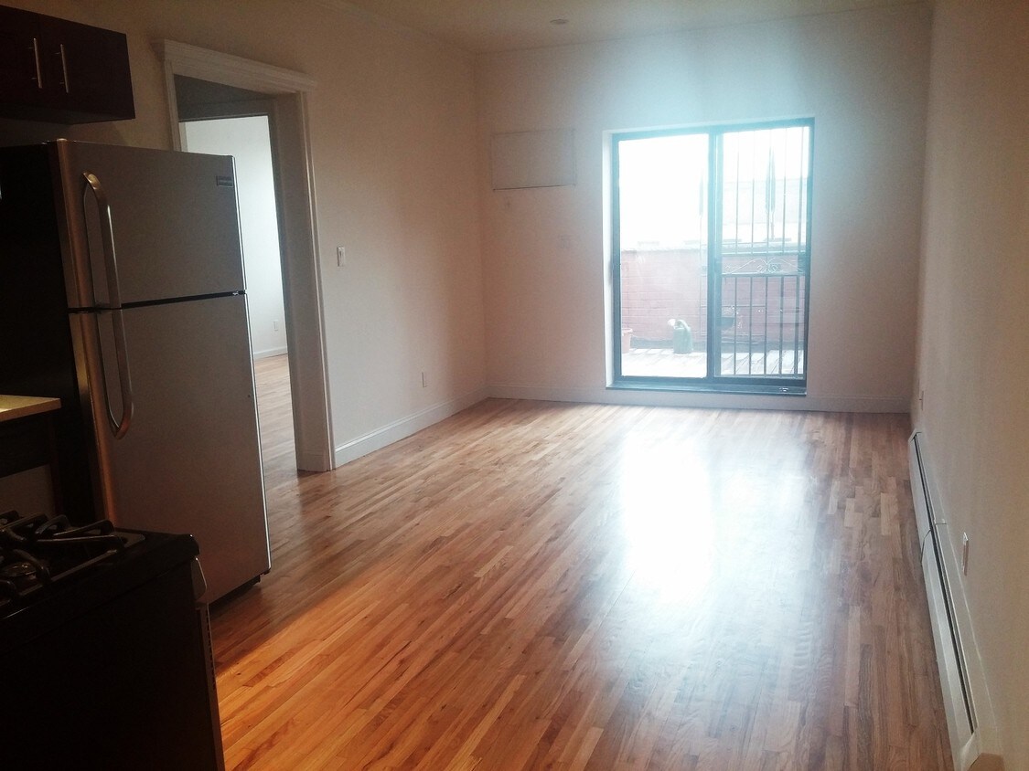 Primary Photo - 171 Avenue A