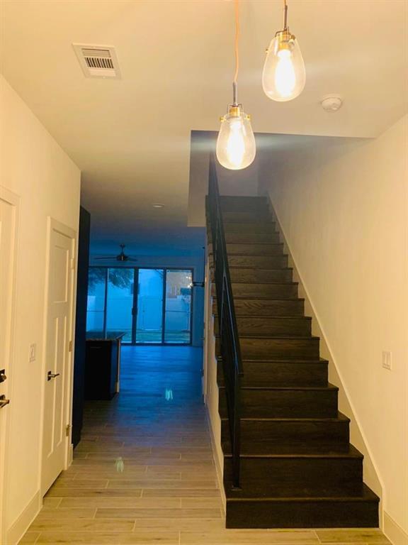 Foto del edificio - 502 Conservation Dr