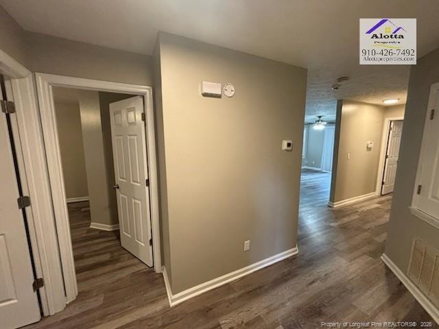 Building Photo - 1002 Brookhollow Dr