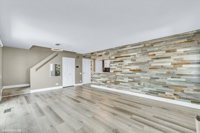 Foto del edificio - 436 Yorktown Ct