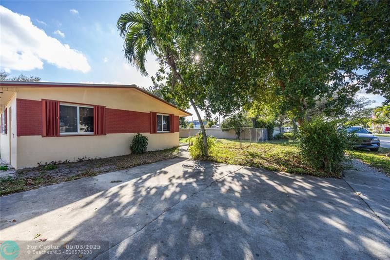 Foto principal - 5726 Grant St