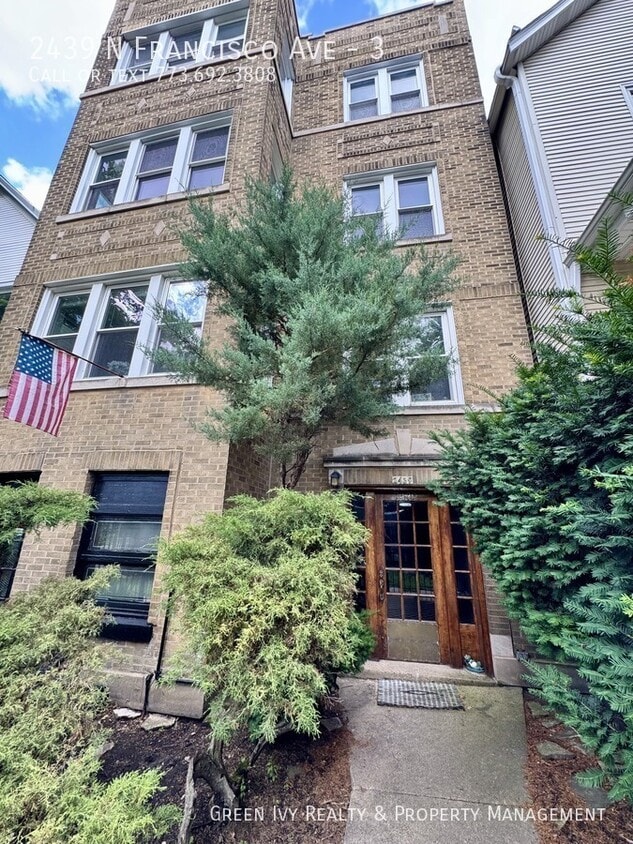 Photo - 2439 N Francisco Ave -3