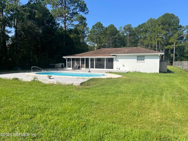 Foto del edificio - 2173 Cortez Rd