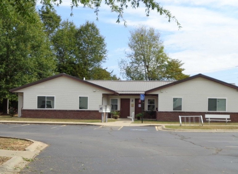 Primary Photo - Fredericktown Apartments