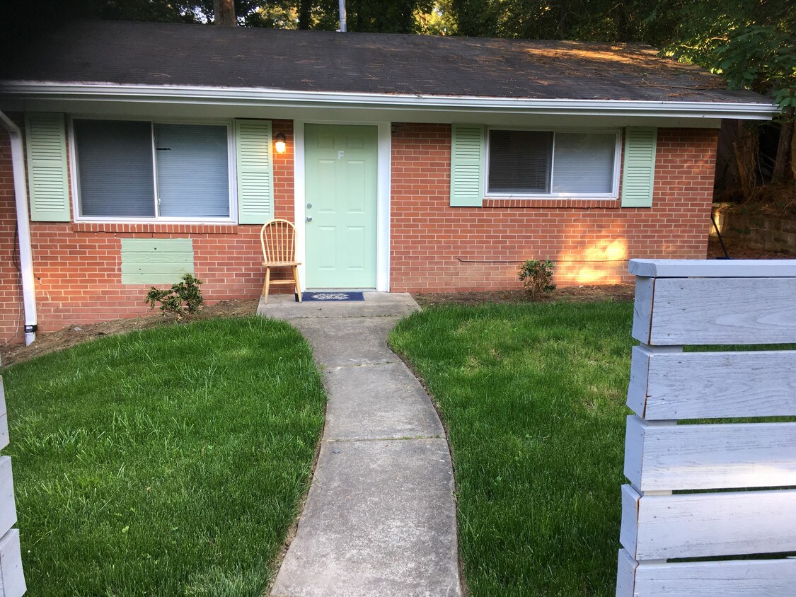 Primary Photo - 203 Barclay Rd
