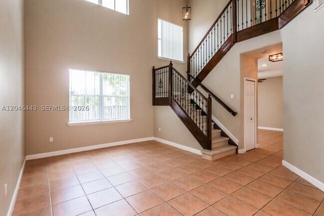 Foto del edificio - 11043 NW 48th Ln