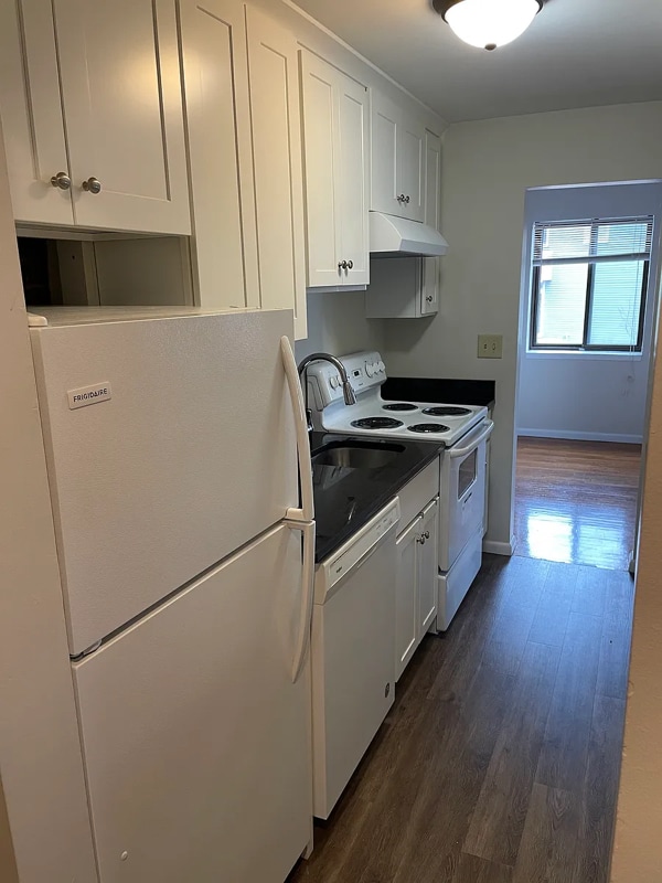 Photo - 1 Station St Apartment