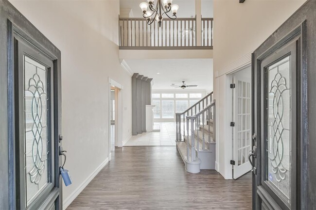 Building Photo - 5411 Summer Snow Dr