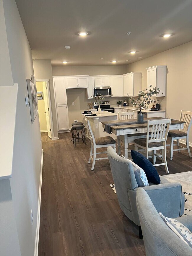 Building Photo - 9574 Capstone Ct