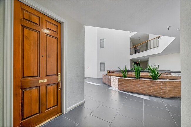 Foto del edificio - 5210 Weslayan St