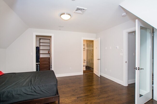 Foto del edificio - 220 Dorchester St