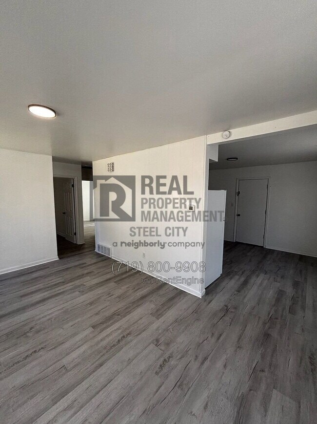 Foto del edificio - 1611 W 20th St