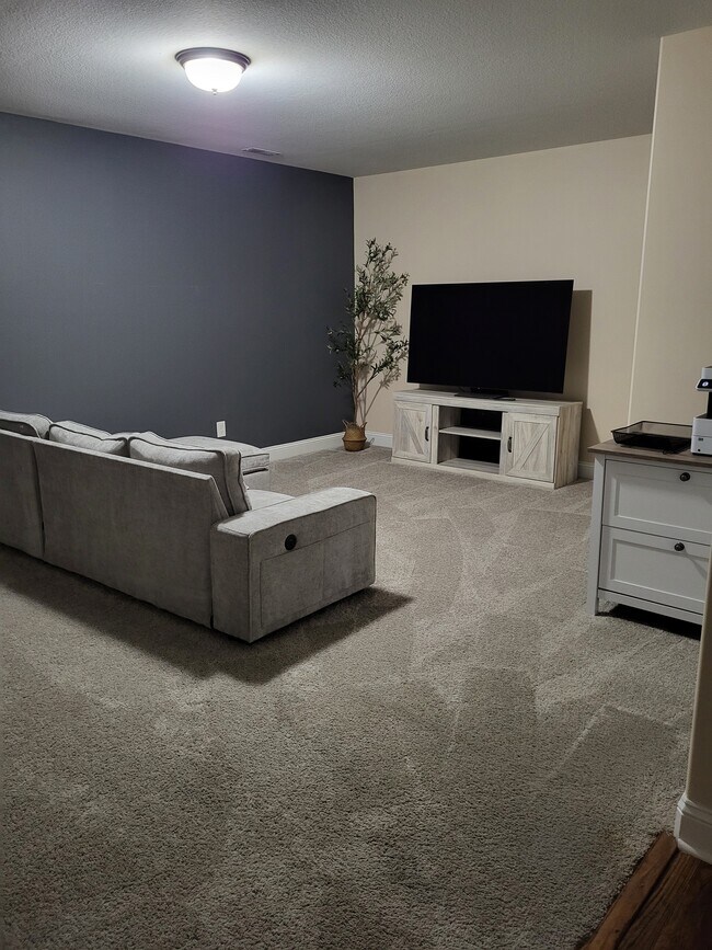 Foto del edificio - 7809 Elkton Ln