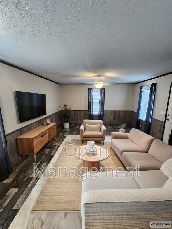 Foto del edificio - 511 E 1st St