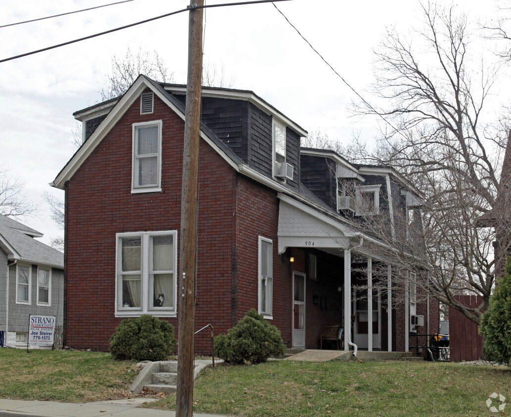 Primary Photo - 904 Lebanon Ave