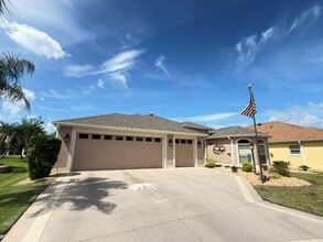 Building Photo - 1448 Gable Pl