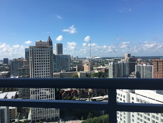 Day View - 1065 Peachtree St NE