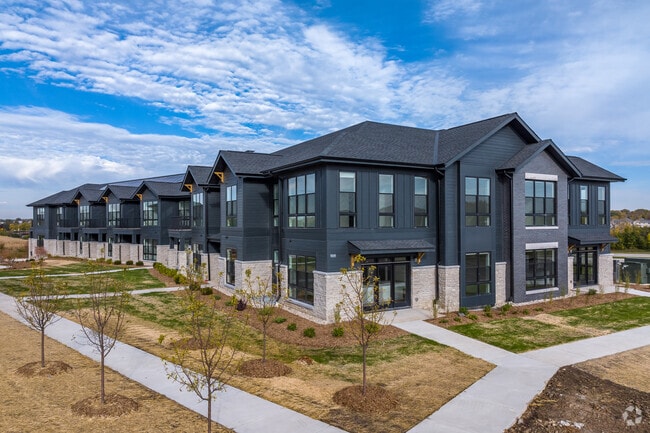 Building Photo - The Broadacre Apartments