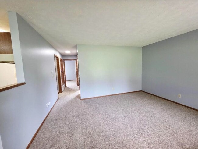 Building Photo - 4873 Marshall Dr