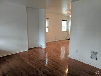 Building Photo - 2345 Tilbury Ave
