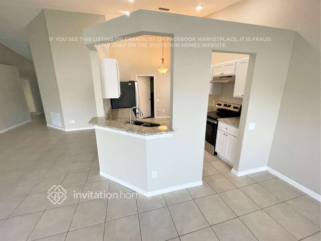 Building Photo - 18126 Leafwood Cir